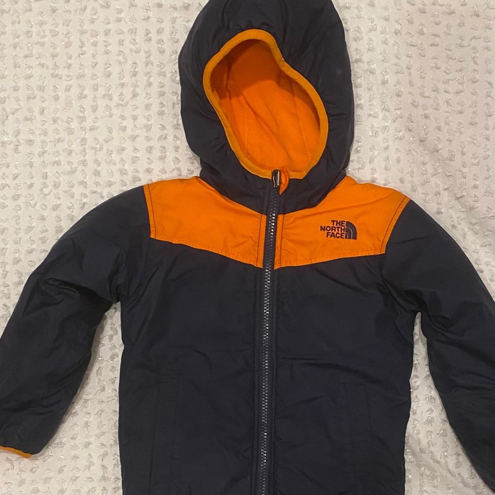 The North Face full zip puffer jacket